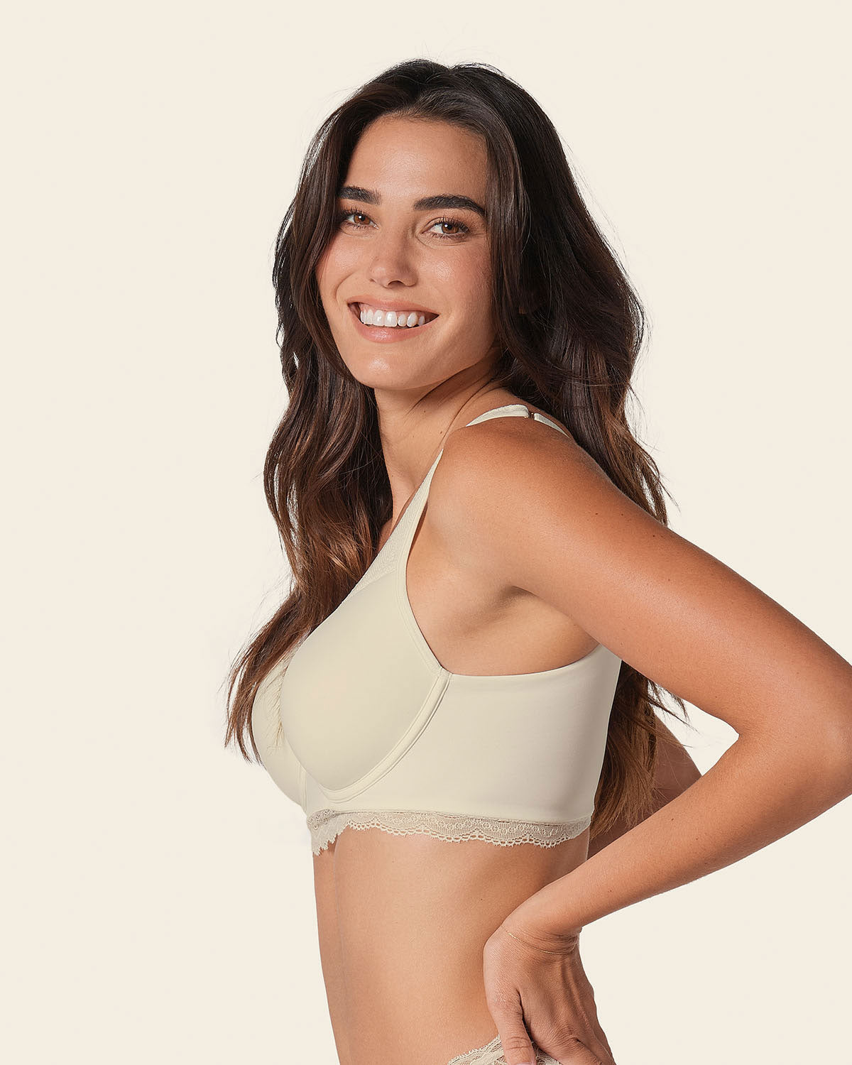 Formless™ Deep Coverage Soft Lightly-Lined Lace Underwire Bra