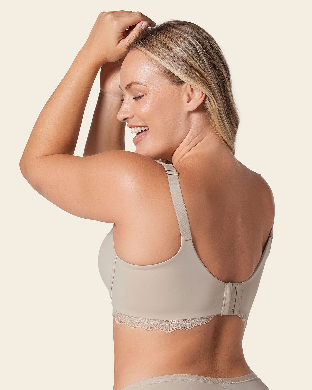 Formless™ Deep Coverage Soft Lightly-Lined Lace Underwire Bra