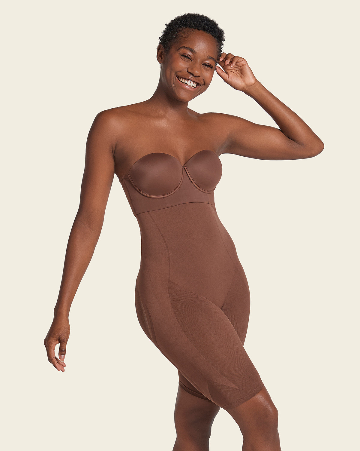 Formless™ Invisible Extra High-Waisted Shaper Short