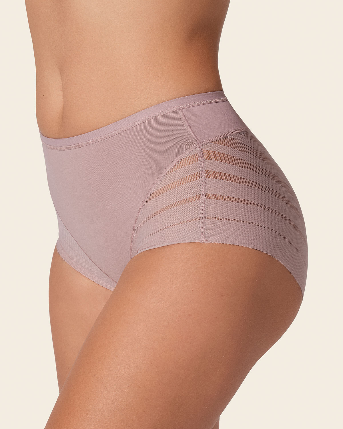 Formless™ Lace Classic Shaper Panty