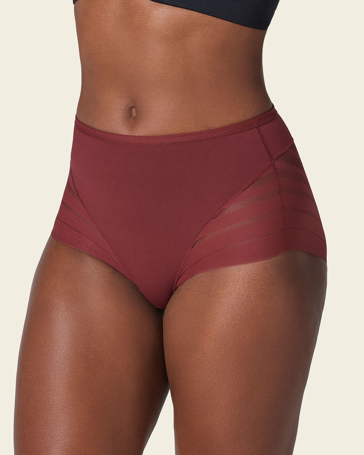 Formless™ Lace Classic Shaper Panty