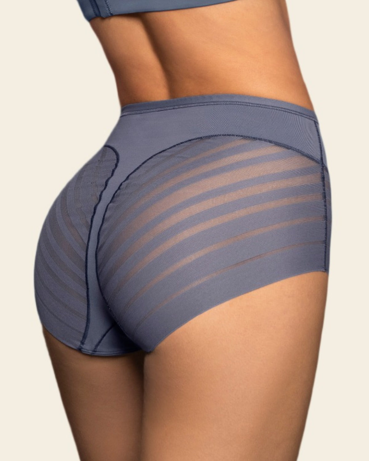 Formless™ Lace Classic Shaper Panty