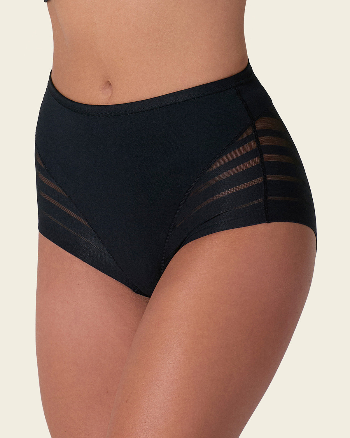 Formless™ Lace Classic Shaper Panty