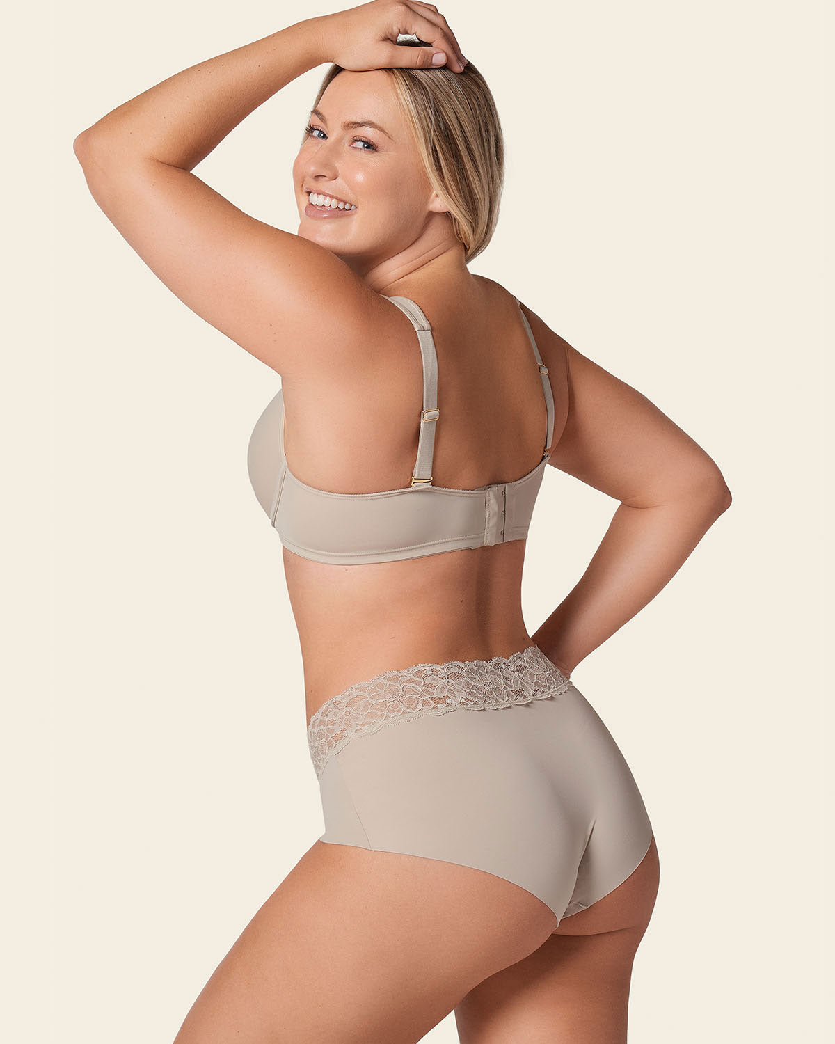 Formless™ Ultra Light Lace Trim Hipster Panty