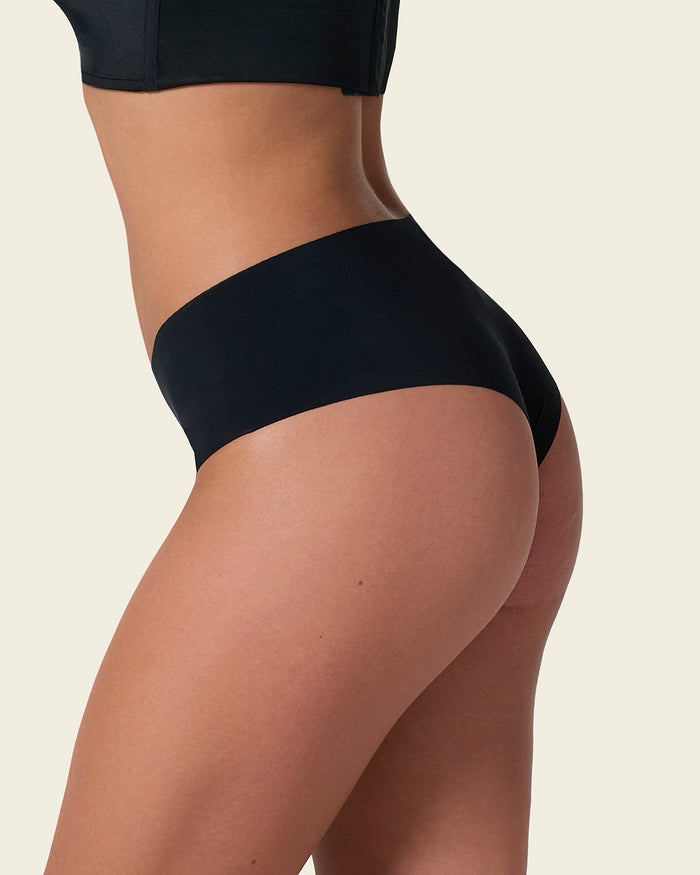 Formless™ Totally Seamless Mid-Rise Microfiber Cheeky Panty