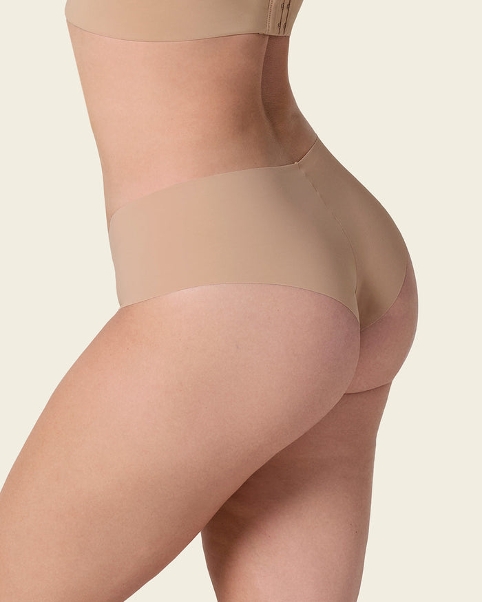 Formless™ Totally Seamless Mid-Rise Microfiber Cheeky Panty