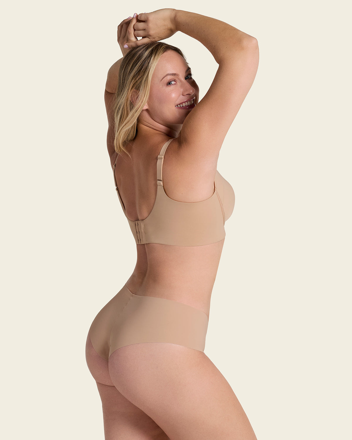Formless™ Totally Seamless Mid-Rise Microfiber Cheeky Panty