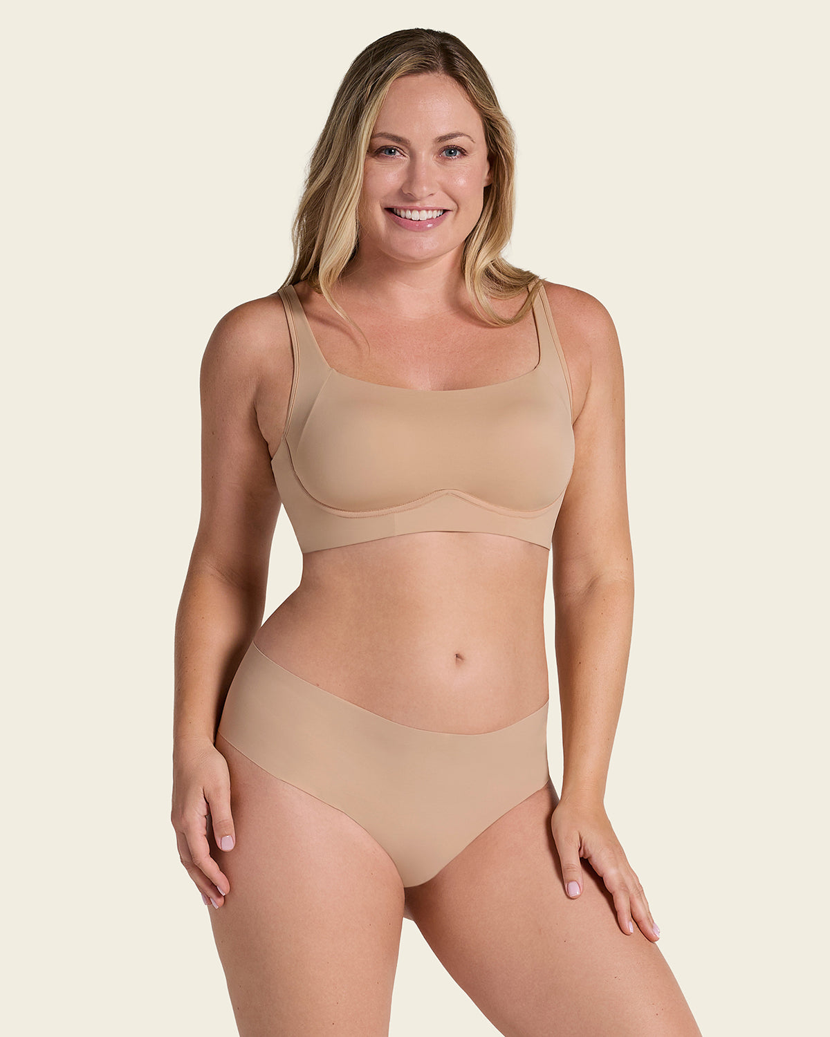 Formless™ Totally Seamless Mid-Rise Microfiber Cheeky Panty